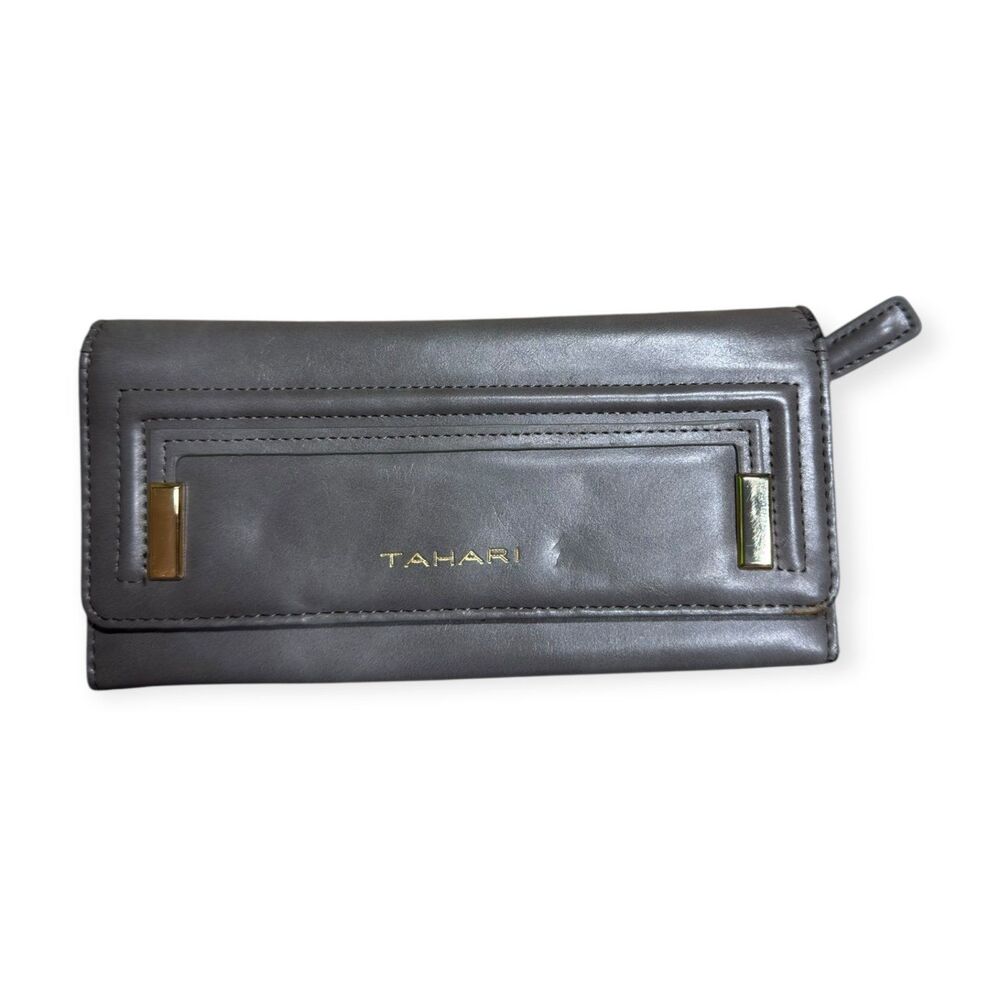 Tahari Tri Fold Wallet Gray Faux Leather Credit Card‎ Slots Vintage Snap Button